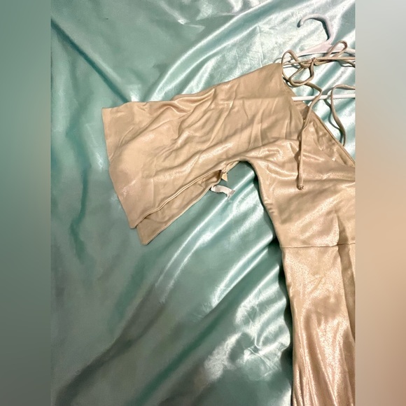 Y2K SKY brand new metallic gold mini dress size S... NEVER WORN - Picture 4 of 6